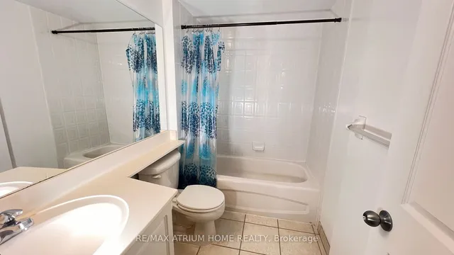 Additional image 11 of 35 Finch Ave Unit 2511