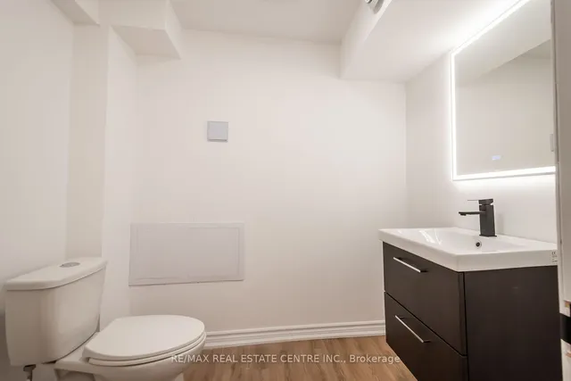 Additional image 38 of 370 Stonehenge Dr Unit 19