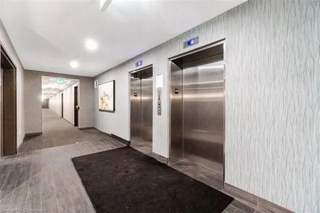 Additional image 4 of 450 Dundas St Unit 327