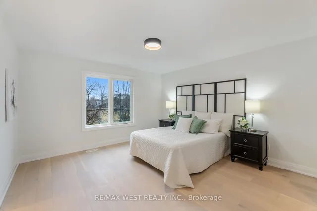 Additional image 19 of 1049 Greenwood Ave