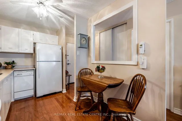 Additional image 8 of 81 Millside Dr Unit 902