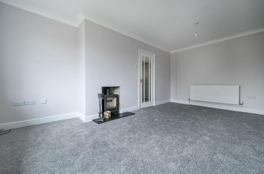 Additional image 15 of Willow Crescent, Warminster, BA12