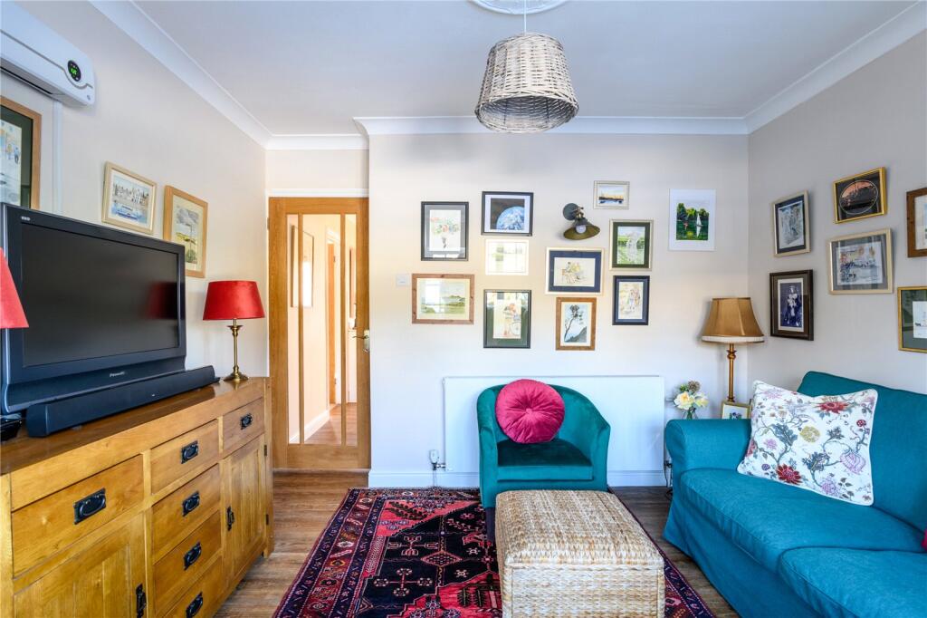 Additional image 24 of Lanhams Close