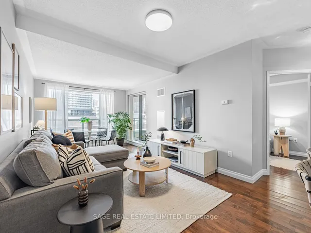 Additional image 12 of 887 Bay St Unit 713