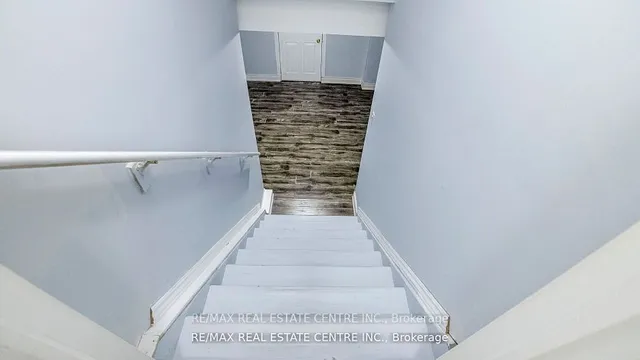 Additional image 24 of 1 Sage Meadow Cres