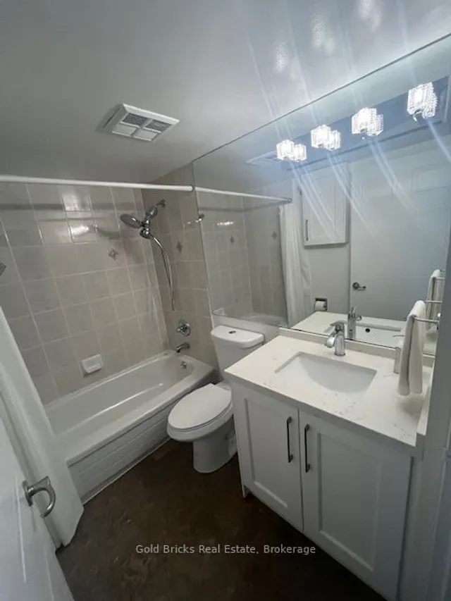 Additional image 21 of 750 Bay St Unit 610