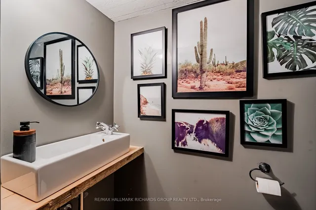 Additional image 19 of 245 Carlaw Ave Unit 210A