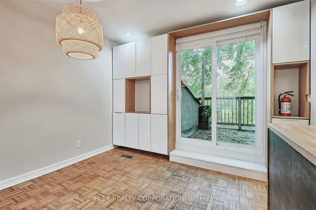 Additional image 9 of 193 Coxwell Ave