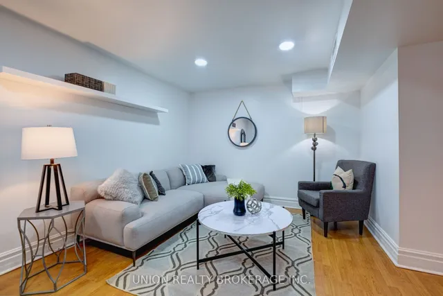 Additional image 19 of 528 Strathmore Blvd