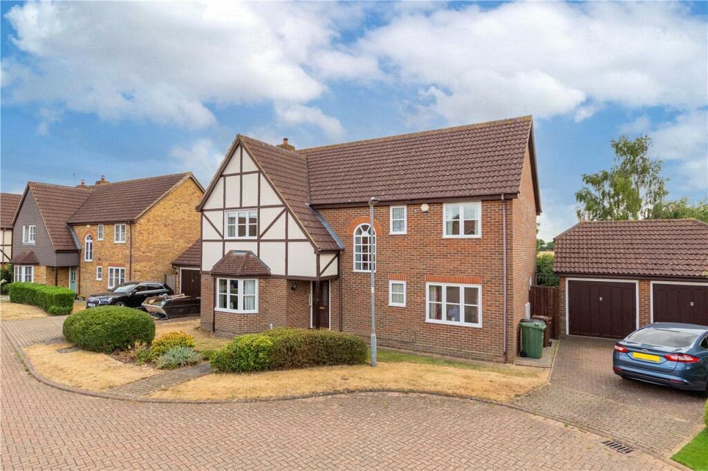 Tithe Barn Close, St. Albans, Hertfordshire, AL1