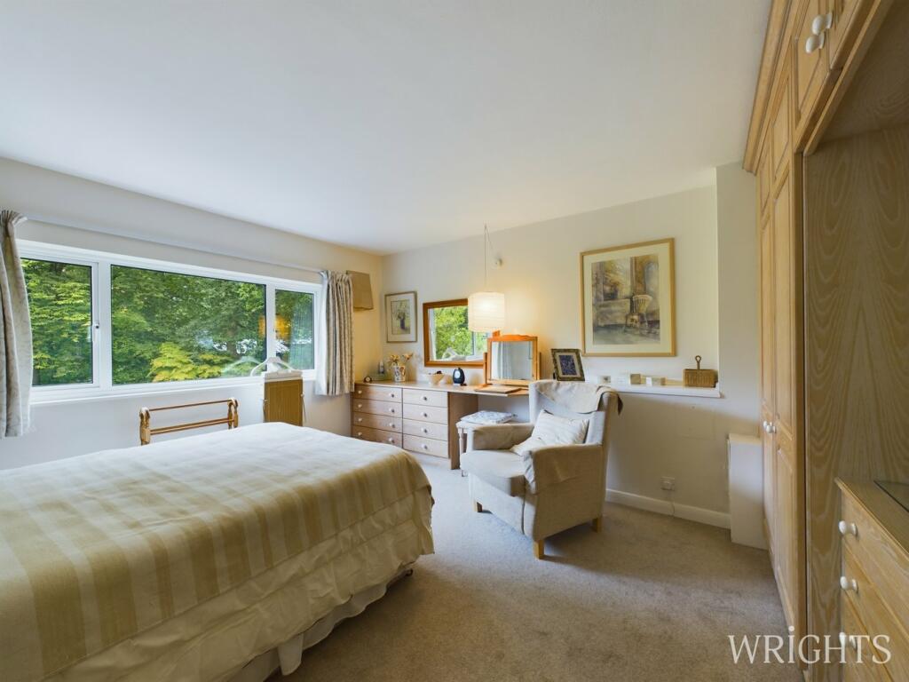 Additional image 14 of Woodland Rise, Welwyn Garden City, AL8