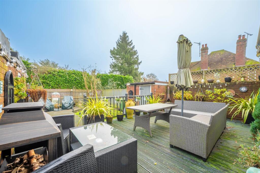 Additional image 10 of St. Johns Close, Henley-In-Arden