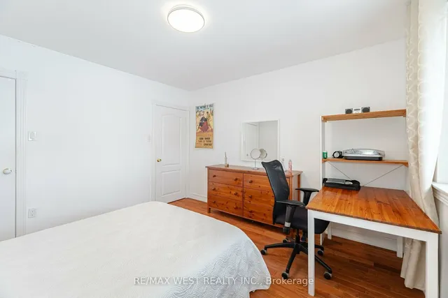 Additional image 16 of 111 Wareside Rd