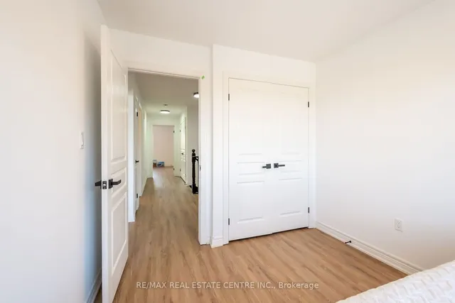 Additional image 32 of 370 Stonehenge Dr Unit 19