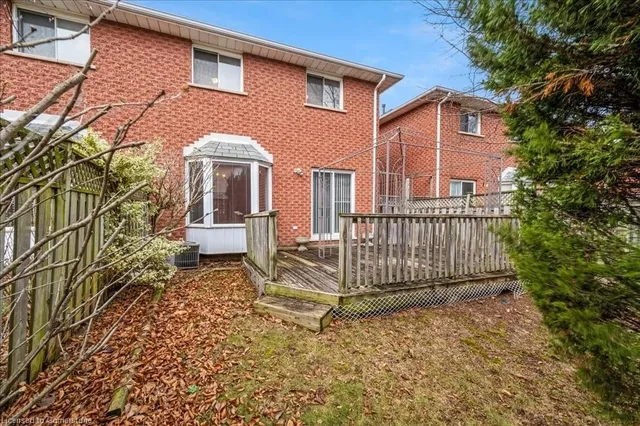 Additional image 33 of 84 Chelsea Cres