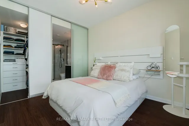 Additional image 12 of 205 Frederick St Unit 1210