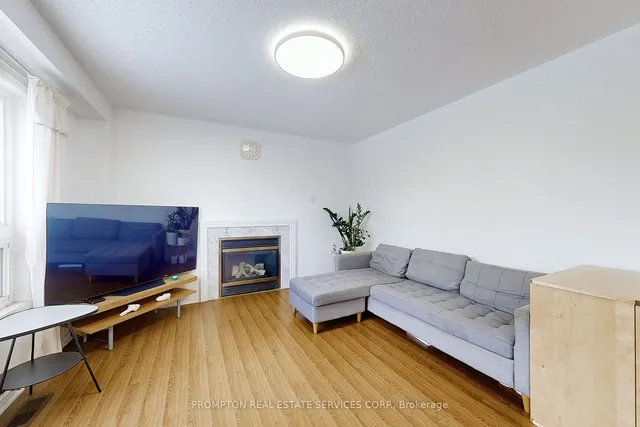 Additional image 7 of 118 Sand Cherry Cres