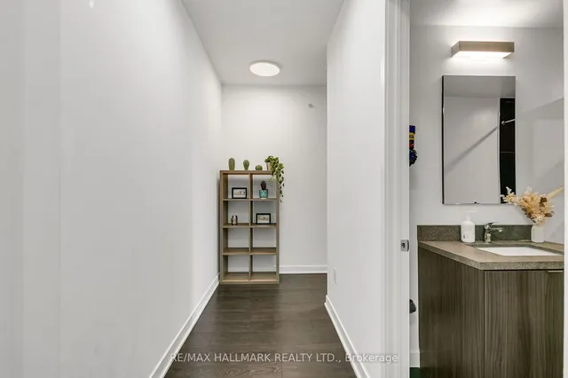 Additional image 5 of 125 Blue Jays Way St Unit 4608