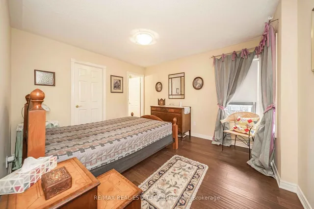 Additional image 27 of 733 Macbeth Hts