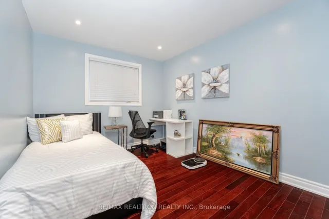 Additional image 22 of 24 Gracemount Cres