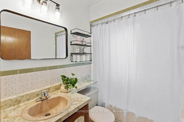 Additional image 22 of 42 Martin Rd