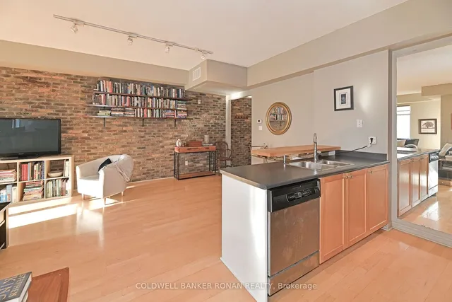 Additional image 14 of 550 Front St Unit 602