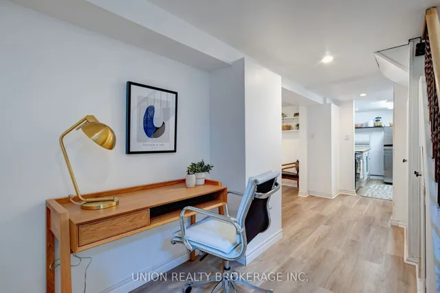 Additional image 15 of 79 Clonmore Dr