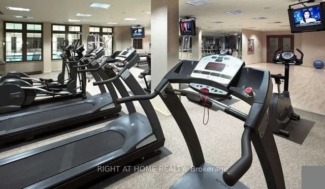 Additional image 27 of 80 Harrison Garden Blvd Unit 1428