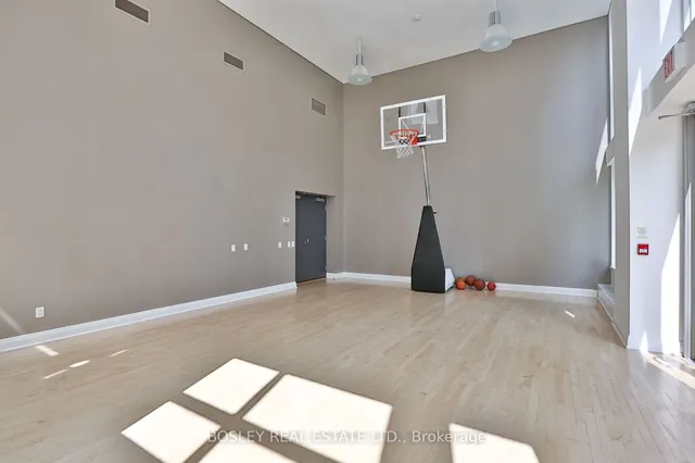 Additional image 33 of 83 Redpath Ave Unit 207