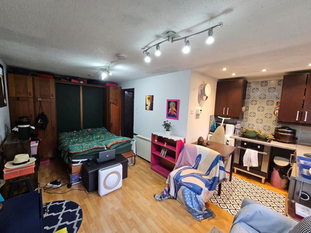 Additional image 3 of Flat 12 Matthew Court, 369 Hagley Road, Edgbaston, Birmingham, West Midlands, B17 8DL