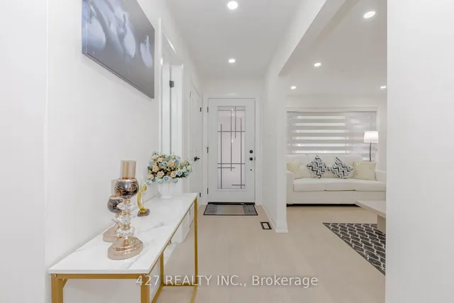 Additional image 8 of 42 Courtleigh Sq