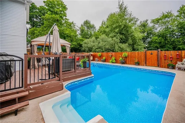 Additional image 35 of 64 Cedar Crest St