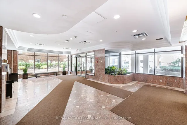 Additional image 40 of 7 Broadway Ave Unit 301