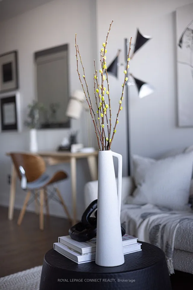 Additional image 12 of 630 Queen St Unit 404