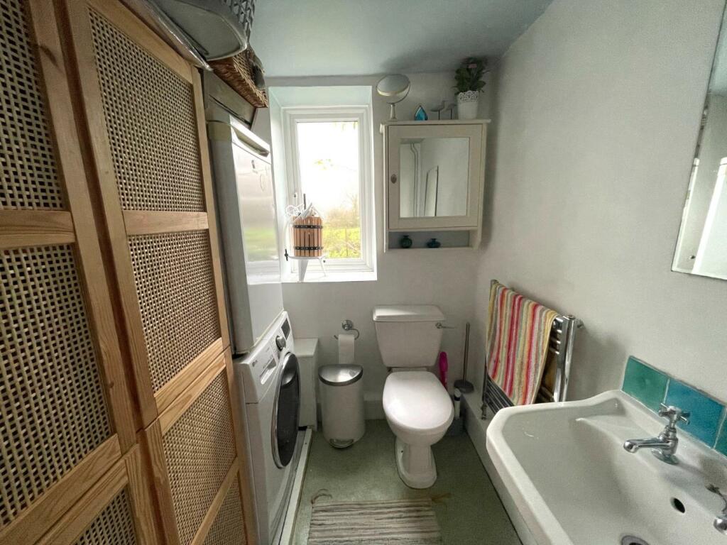 Additional image 7 of Old Wells Road