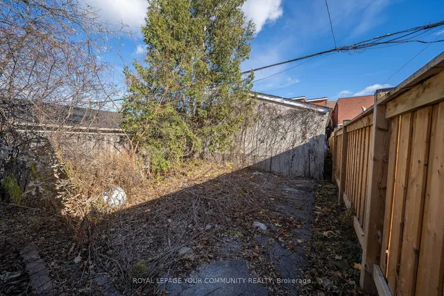 Additional image 22 of 209 Westmount Ave