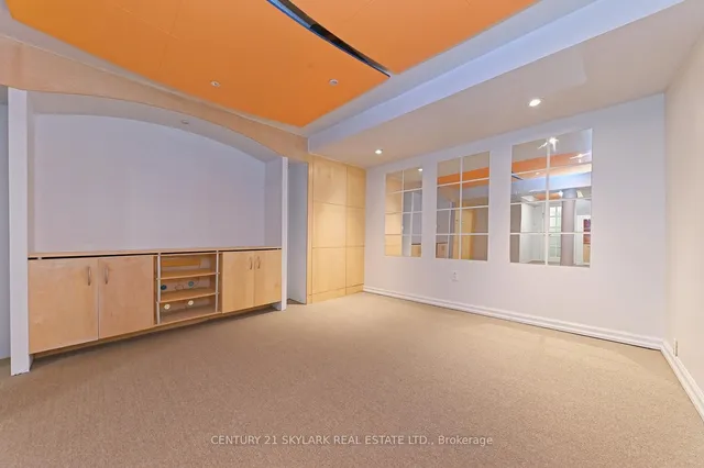 Additional image 36 of 24 Alaskan Summit Crt