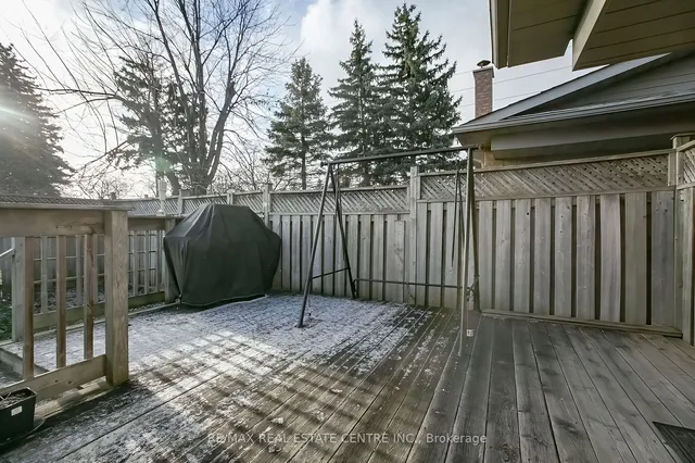 Additional image 37 of 40 Rocky Mountain Cres