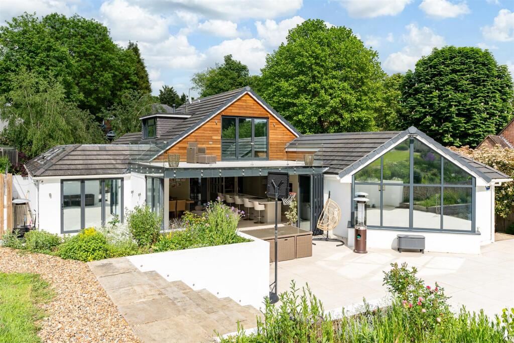 Additional image 31 of The Avenue, Welwyn