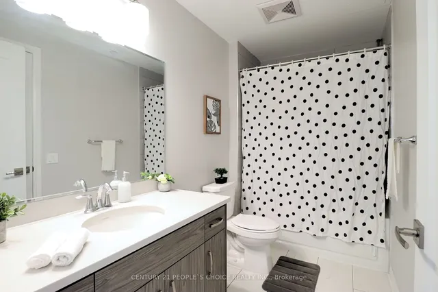 Additional image 18 of 95 Dundas St Unit 318