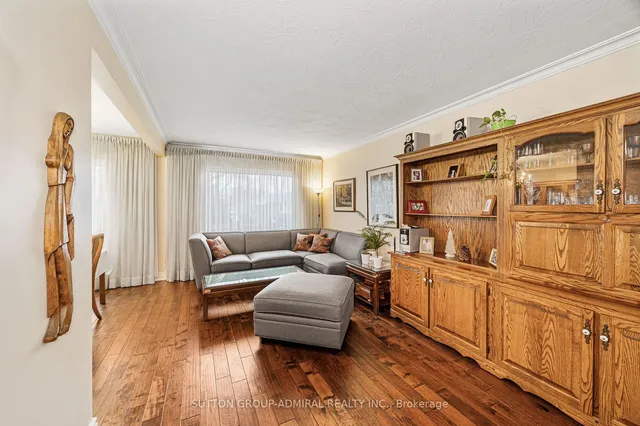 Additional image 4 of 11 Velma Dr