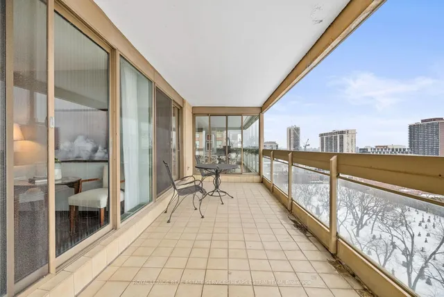 Additional image 33 of 61 St. Clair Ave Unit 1208