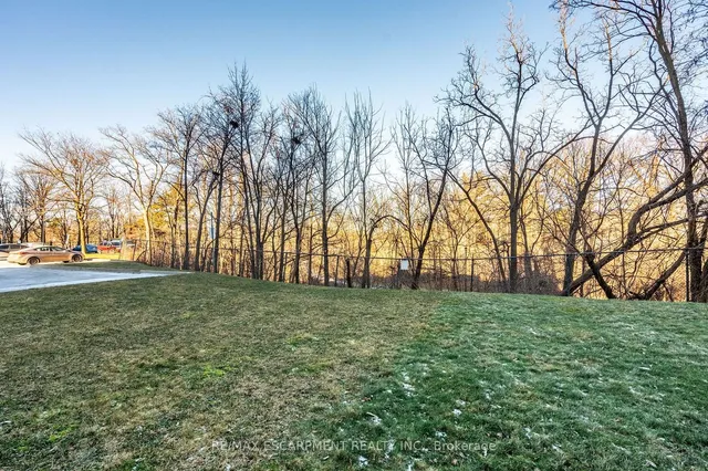 Additional image 37 of 8 Village Green Unit 612