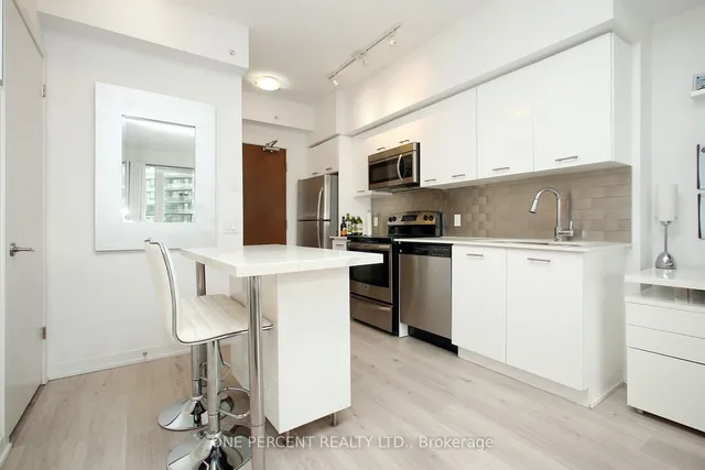 Additional image 10 of 2212 Lake Shore Blvd Unit 904