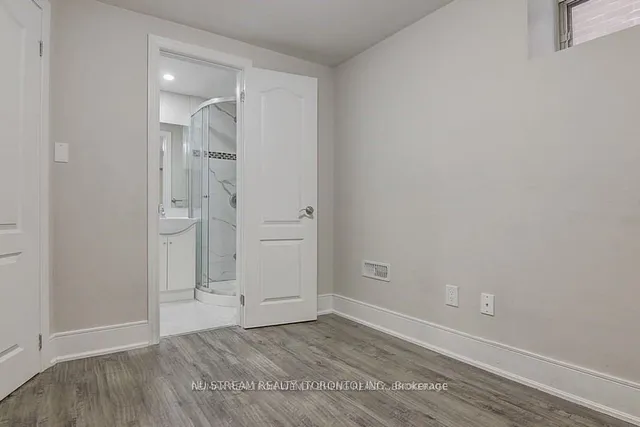 Additional image 17 of 1040 Ossington Ave