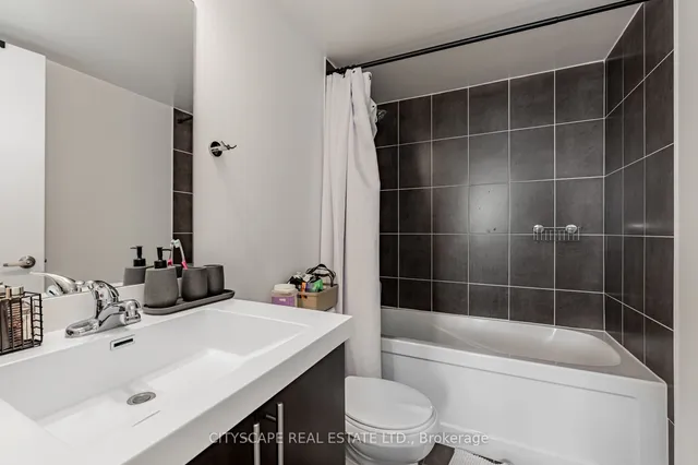 Additional image 17 of 1410 Dupont St Unit 2206