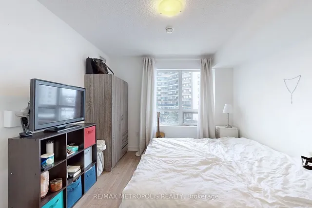 Additional image 19 of 1346 Danforth Rd Unit 413