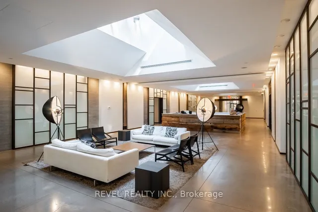 Additional image 2 of 1030 King St Unit 1115