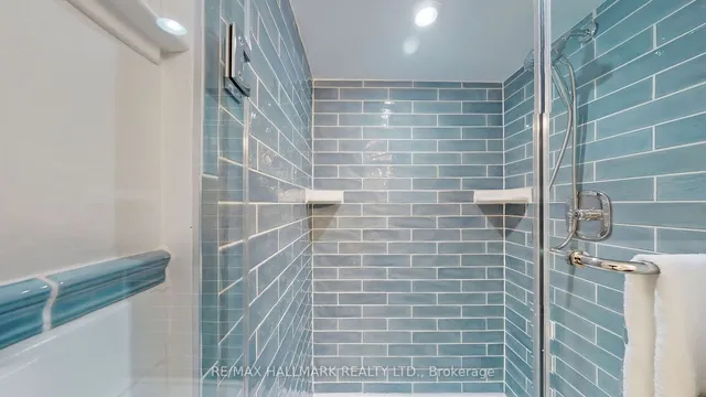 Additional image 21 of 135 Woodycrest Ave