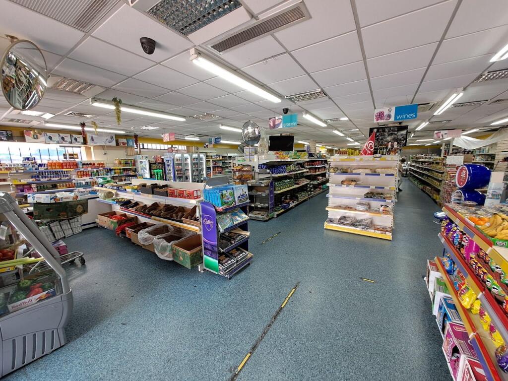 Additional image 4 of 821 Bristol Road South, Northfield, Birmingham, B31 2NQ